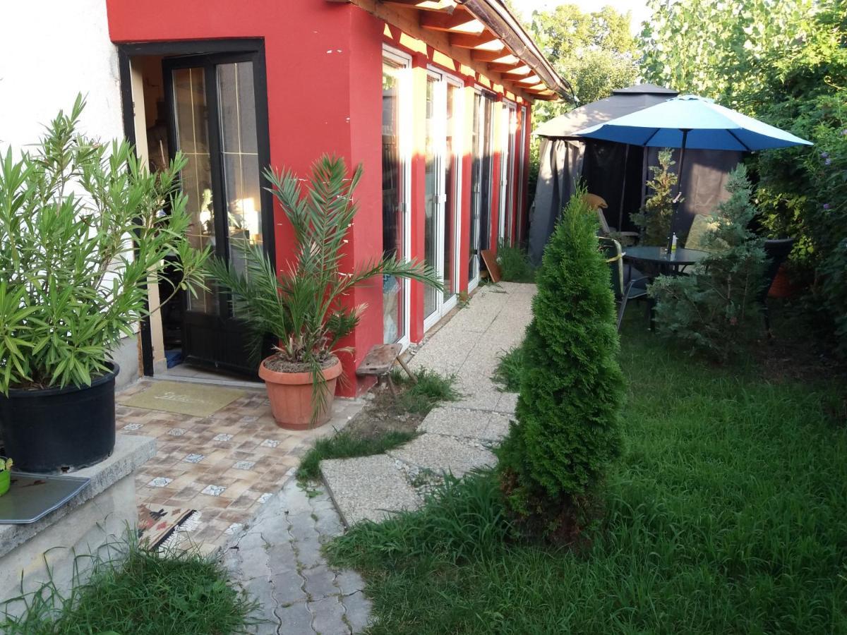 Ab Holiday Home Siofok Exterior photo